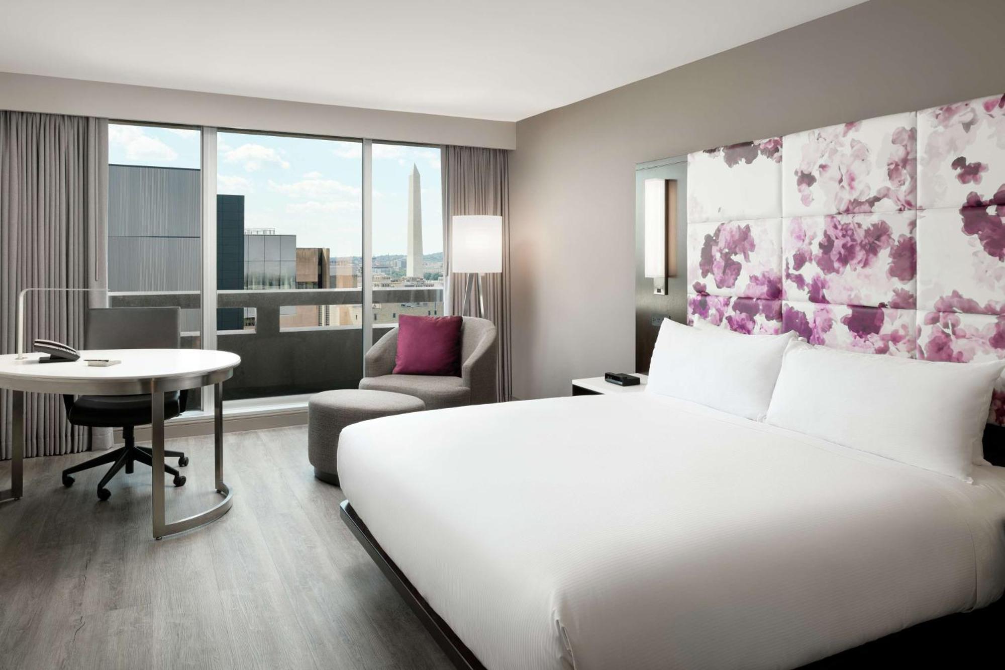 ฮิลตัน วอชิงตัน ดีซี เนชั่นแนล มอลล์ เดอะวอล์ฟ Hotel ภายนอก รูปภาพ